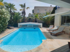 Sète, Villa 4 étoiles avec piscine à deux pas de la plage !
